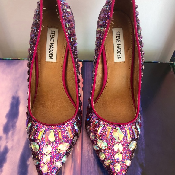 Steve Madden Jeweled Heels size 8 - Picture 3 of 7